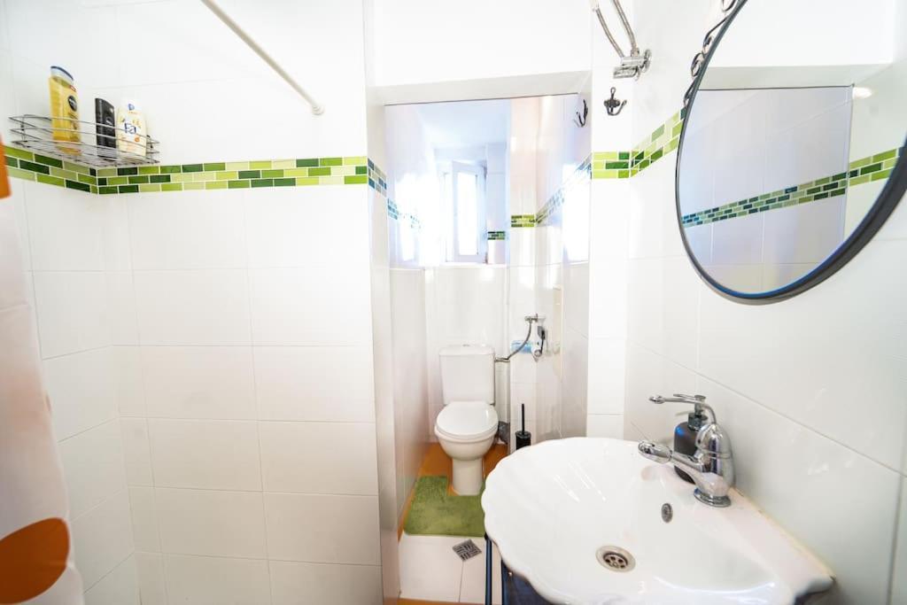 Central Apartment 2Bd Next To Vitosha Bul. โซเฟีย ภายนอก รูปภาพ